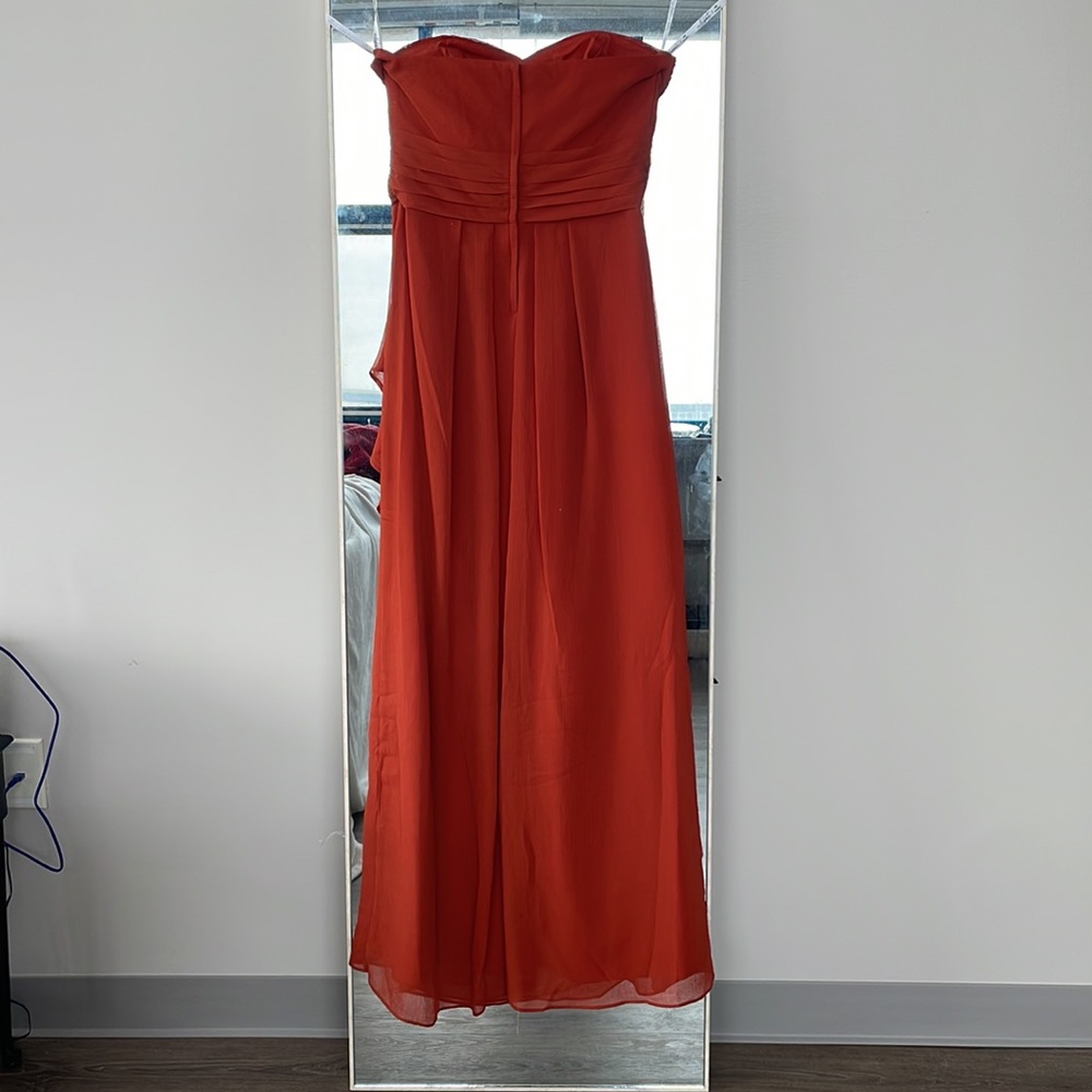 Chiffon Dress. Size 6. Worn Once. No stains. Essentially new - Picture 4 of 5